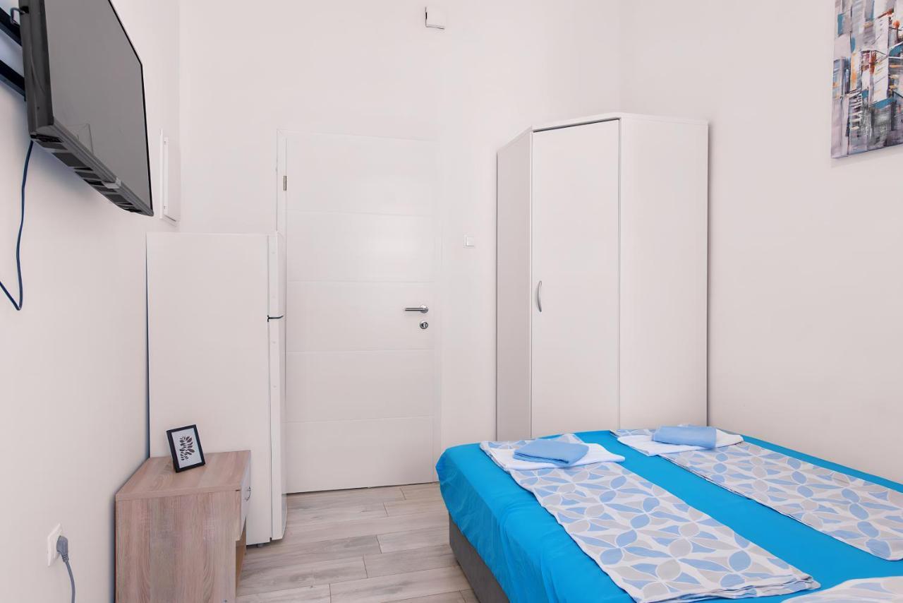 Market&Art square studio apartment 5 Rijeka Extérieur photo