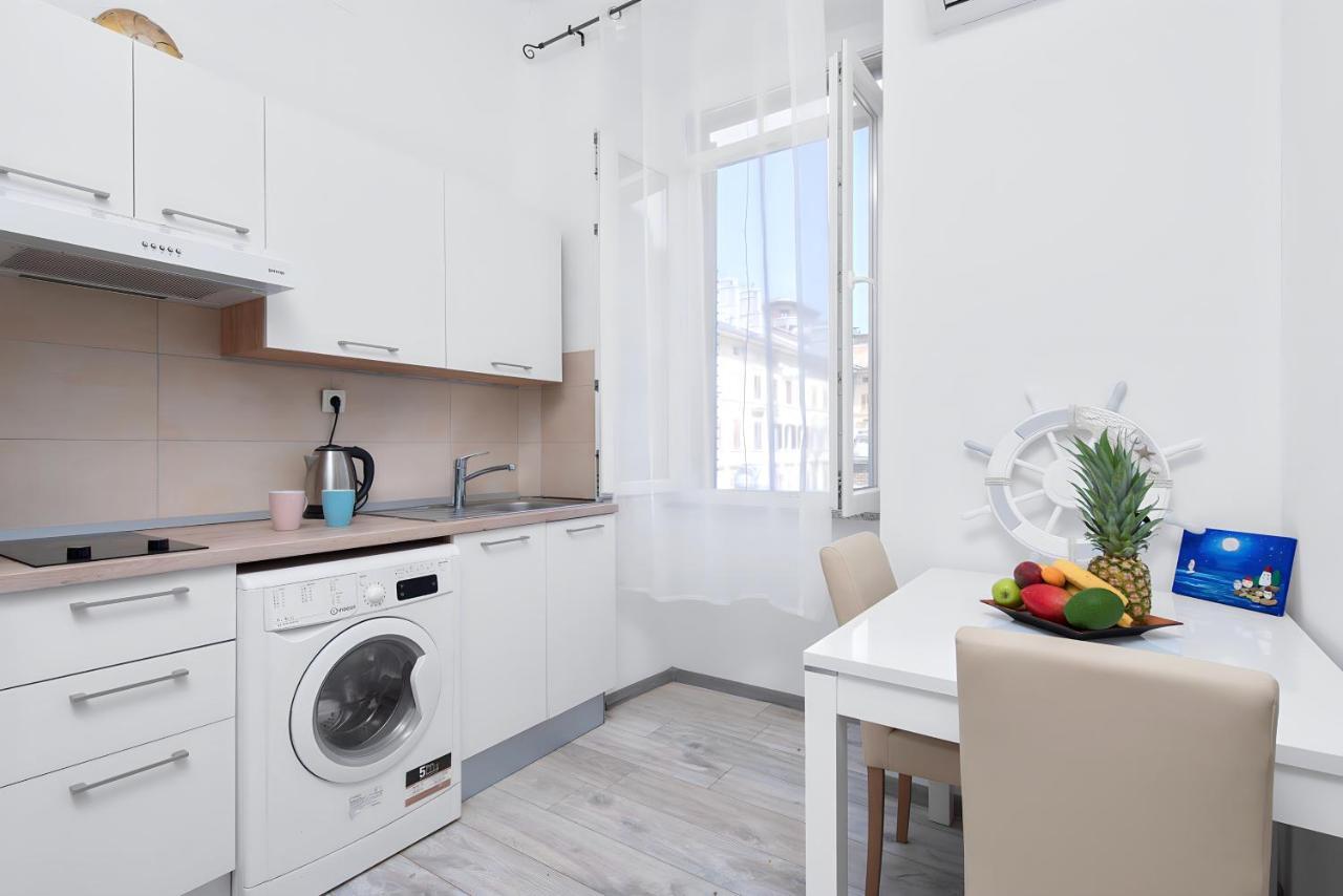 Market&Art square studio apartment 5 Rijeka Extérieur photo